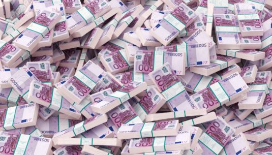 euro bills raise investment money